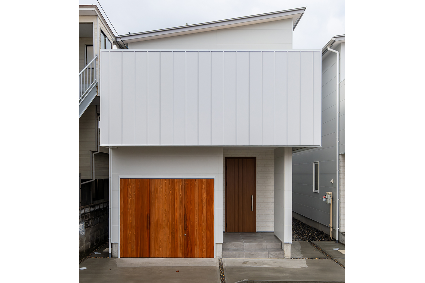 バイクガレージのある家【A号棟】｜新潟県新潟市中央区女池